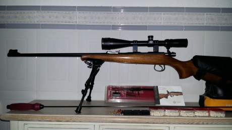 CERRAR, VENDIDA, GRACIAS. Vendo carabina CZ 452-2E ZKM Standard Cal 22Lr y los siguientes accesorios:
REBAJADO: 02