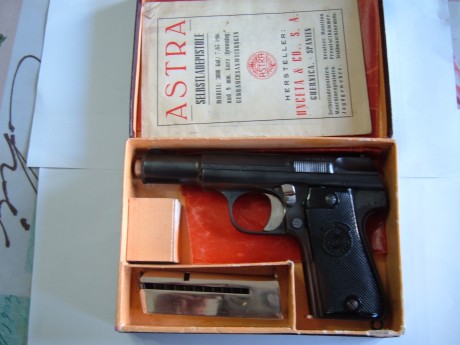 Vendo ASTRA 3000 cal. 7,65 nueva  32 ACP (estrenada por mi, solo ha tirado 10 tiros). Procede de una armería 00