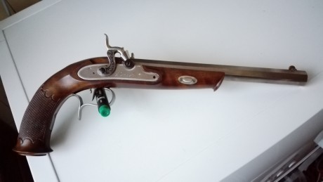 Vendo pistola duelo Ardesa William Parker Match percusión regulador disparador al pelo.
Pistola en muy 00