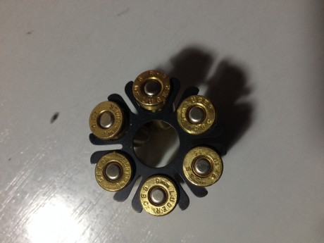 Compro Clips revolver astra police 9mm. 01