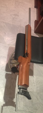 Buenas noches, Vendo mi carabina Anschutz 1413 Supermatch del año 1965, cañón de 69 cm y de los que ya 11