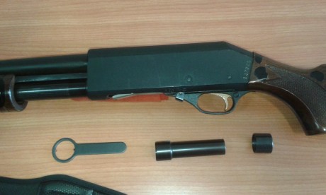 Vendo Fabarm Sdass Wood de corredera, calibre magnum 12/76, cañón liso de 51cm, capacidad 7+1 cartuchos 21