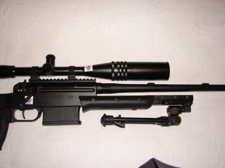 Vendo este rs8 de haenel con visor weaver t36 y bípode pido 2300 mas portes esta en baleares en buen estado. 00