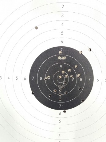 Hola, me gustaría saber si alguien puede darme alguna información respecto a la recarga del calibre 9mm 160