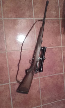 Buenas, un compañero vende un rifle Mauser K 98, calibre 8x57 con visor 4x 36 , el precio 475 Euros, envío 01