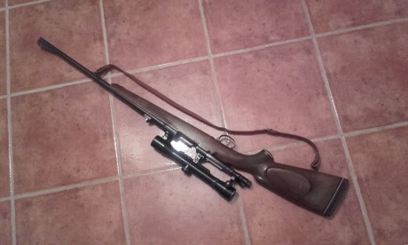Buenas, un compañero vende un rifle Mauser K 98, calibre 8x57 con visor 4x 36 , el precio 475 Euros, envío 00