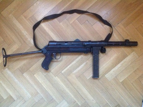Vendo subfusil Z-45 usado por el Ejército del Aire.
Con certificado nominativo de  inutilización.
Con 00