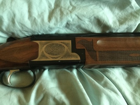 Hola, vendo mi laurona trap, de 74 cm de cañon, muy nueva, por dejar la afición del plato, con su maletín 01