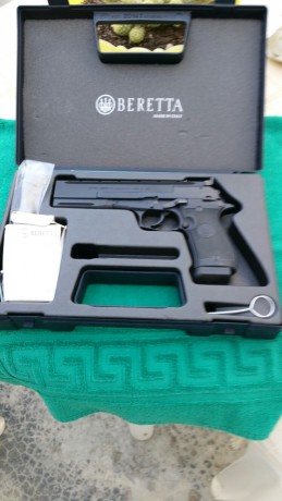 VENDO PISTOLA BERETTA 87 TARGET CALIBRE 22 LR NUEVA. SOLO ESTRENADA. PRECIO : 320 € PORTES DE ENVÍO INCLUIDOS. 01