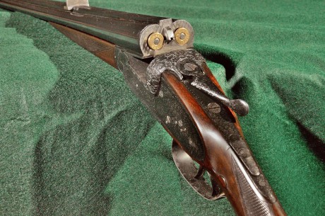 Hola 
Vendo rifle express modelo Hispania, en calibre 7x57 , en perfecto funcionamiento de todos sus mecanismos, 12