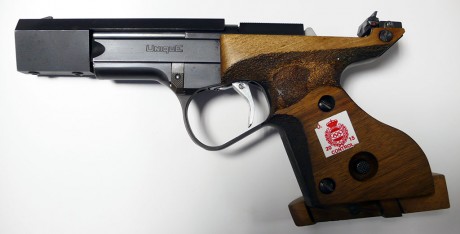 Se vende Unique DES 69U, calibre .22 lr, en mi opinión una de las pistolas más precisas en ese calibre, 02