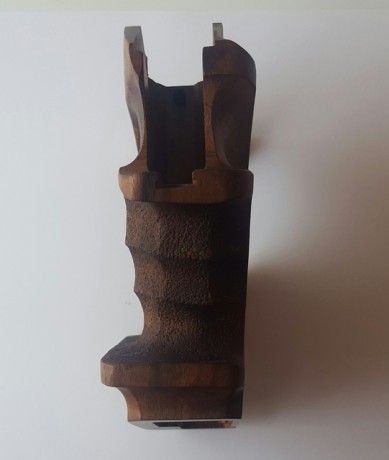 Vendo cacha para pistola de aire comprimido MORINI 162EI (electronica).Totalmente impecable,como se aprecia 02