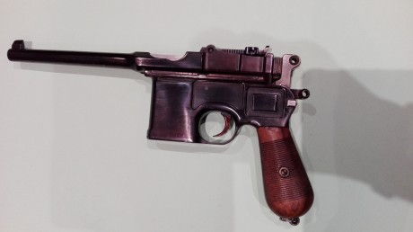 VENDO PISTOLA MAUSER C96 EN PERFECTO ESTADO DE TIRO E INSCRITA EN EL LIBRO DE COLECCIONISTA. CALIBRE 7.63.TODAS 02