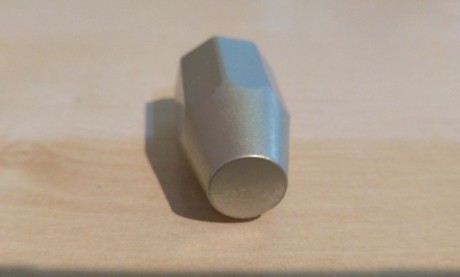 Hola,

Vendo un perno (es la parte posterior del cerrojo) para el Rifle tikka t3, en aluminio para poder 00