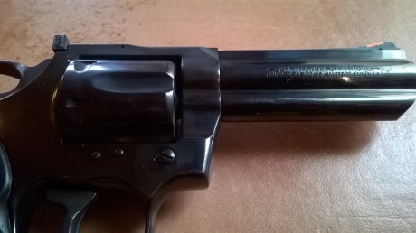 En venta mi precioso Colt King Cobra de 4" y calibre 38-357 magnum. Revólver registrado en categoría 80