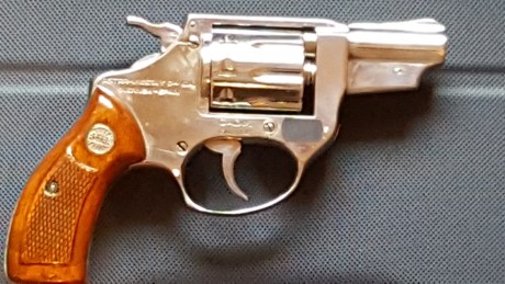 Pues eso, que vendo este ASTRA CADIX 2" cal. 22 LR niquelado,  inscrito en Libro de Coleccionista.
Lugar:Lleida
Precio 00