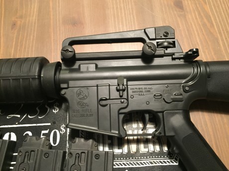 Hola pongo a la venta M16 calibre 22lr, marca Walther Colt Umarex, se trata de la copia exacta de los 171