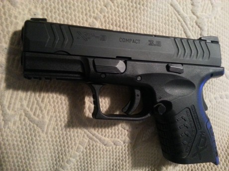 Vendo pistola Springfiled HS XDM 9mm 3,8" de cañon Match.
2 cargadores de 13 y 2 de 19 de capacidad.
3 02