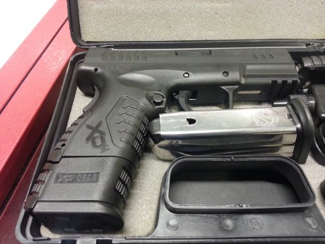 Vendo pistola Springfiled HS XDM 9mm 3,8" de cañon Match.
2 cargadores de 13 y 2 de 19 de capacidad.
3 00