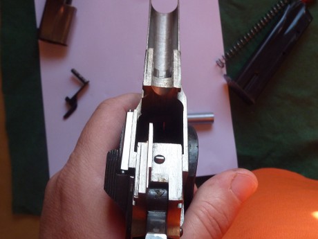 Hola, vendo Norconia  1911 A1 Brigpara. Es una Norinco, un poco con mejores acabados y pone Norconia Germany 20