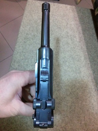 Hola compañeros:
Vendo Luger Mauser militar del año 35 (S42 Código G). Tiene todas las piezas idénticamente 02