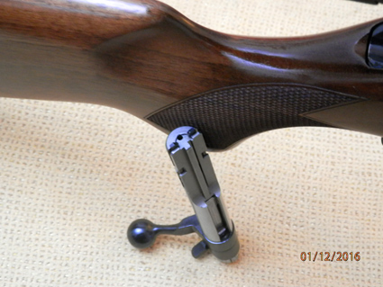 Hola, vendo carabina de 22LR, marca CZ modelo 455 Varmint. Está nueva (adquirida en Julio 2016) muy poco 02