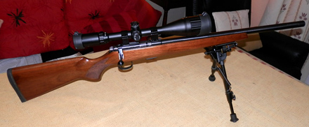 Hola, vendo carabina de 22LR, marca CZ modelo 455 Varmint. Está nueva (adquirida en Julio 2016) muy poco 01