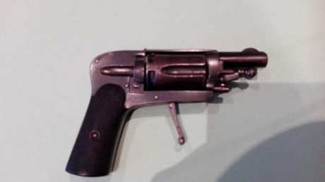 vendo revolver velo-dog calibre 6mm fabricado por francisco arizmendi inscrito en libro de coleccionista. 02