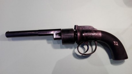 vendo revolver de transicion ingles  en perfecto estado calibre 10mm cañon microestriado año aprox 1850 02