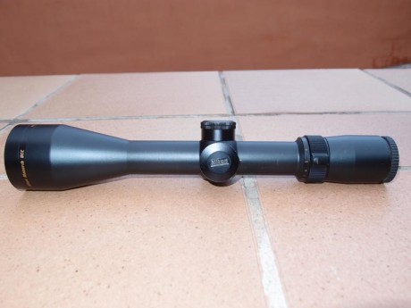 vendo visor nikon monarch e 2.5-10x50.
tubo de 30,reticula en segundo plano focal,corrector de paralage,fabricado 11