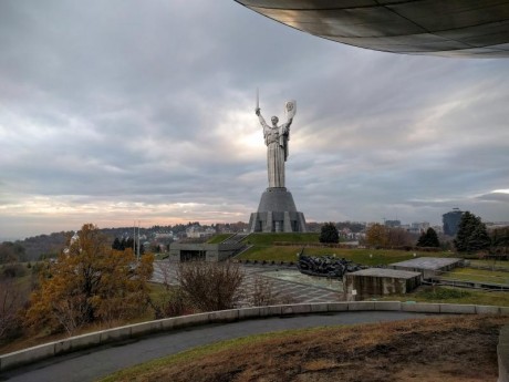 Hola, buenas a todos, os cuento, resulta que me voy un año a vivir a Cracovia , según tengo entendido 100