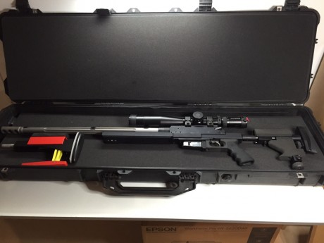 Vendo UNIQUE FMR RS1 SNIPER del calibre 308. 
Con gatillo JEWELL.
Con funda de cuero para el cerrojo.
Con 02