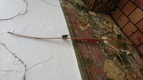 Hola compañeros! 
Pongo en venta éste arco qué no uso,no por nada en concreto simplemente me gusta más 01