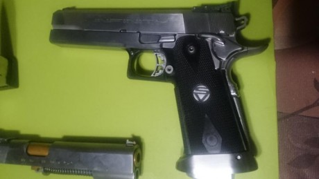 Vendo 
Infinity Standar 9x19


2 cargadores calibre 9mm



A toda prueba en Madrid. Valdemoro o Cantoblanco.

El 00