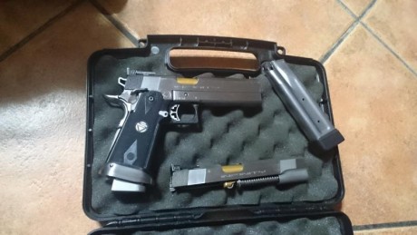 Vendo 
Infinity Standar 9x19


2 cargadores calibre 9mm



A toda prueba en Madrid. Valdemoro o Cantoblanco.

El 40