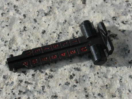 Alza para  SVD  Dragunov  (repro),   con ajuste  hasta  1200  metros,  para  sustituir a la de los modelos 02