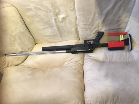 Vendo UNIQUE FMR RS1 SNIPER del calibre 308. 
Con gatillo JEWELL.
Con funda de cuero para el cerrojo.
Con 62