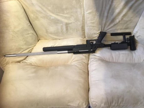 Vendo UNIQUE FMR RS1 SNIPER del calibre 308. 
Con gatillo JEWELL.
Con funda de cuero para el cerrojo.
Con 61