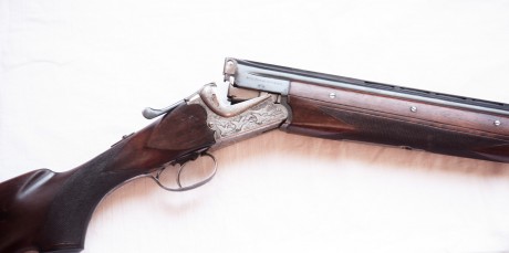 vendo escopeta AYA Coral de lujo grabado con cierre Purdey en buen estado; poco uso.

precio 1150€ + portes 00