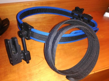 Buenas a todos. Vendo Grand Power K100 9mm guiada en F.
El arma esta en buen estado y tiene pocos tiros 10