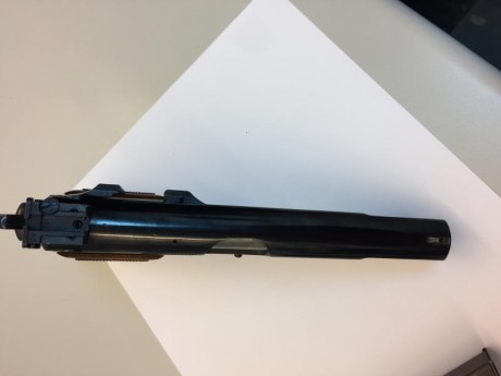 Vendo pistola Máuser modelo 90 en 9mm. parabellum.
Está guiada en F.
Situada en Zaragoza.
Alzas regulables 10