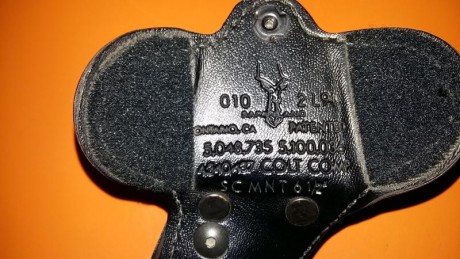 Bueno despues de haber vendido las armas de nuestro compañero fallecido... siguen saliendo cosas por los 00