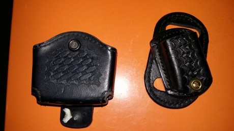 Bueno despues de haber vendido las armas de nuestro compañero fallecido... siguen saliendo cosas por los 20