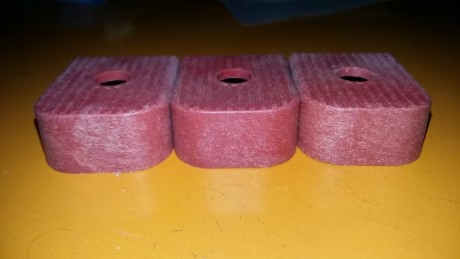 Bueno despues de haber vendido las armas de nuestro compañero fallecido... siguen saliendo cosas por los 60