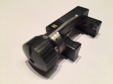  IMG_4292.JPG Corrector micrométrico de altura para el alza militar del Schmidt-Rubin K31. Esta pieza 11