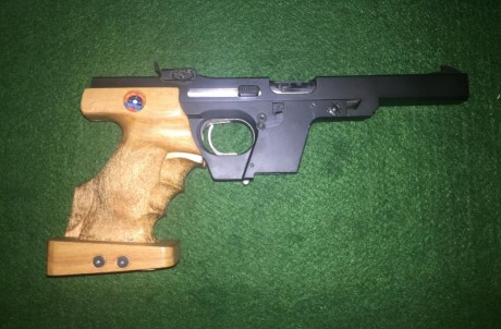 Vendo Walther GSP

Comprada de segunda mano hace un año en este mismo foro.
Funciona a la perfección y 10