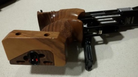 Vendo Pistola Pardini Rapid Fire Mod. SP1 Electrónica 22LR  con muy poco uso , sólo regionales y entrenos 11