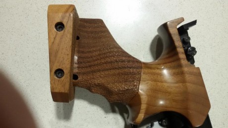 Vendo Pistola Pardini Rapid Fire Mod. SP1 Electrónica 22LR  con muy poco uso , sólo regionales y entrenos 10