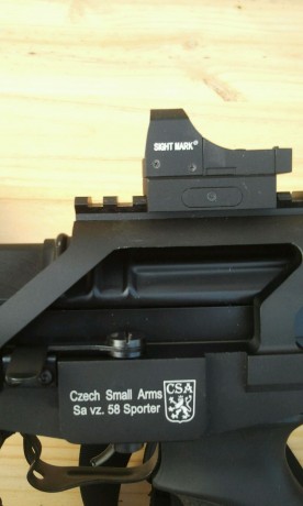 Se vende el mencionado fusil en un estado 10 con dos cargadores, uno transparente de 10 limitado y otro 02