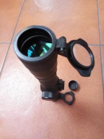 Compro un viso de la marca ncstar de estos que venden para pistola creo que hay uno de 2.5x30 y otro de 31